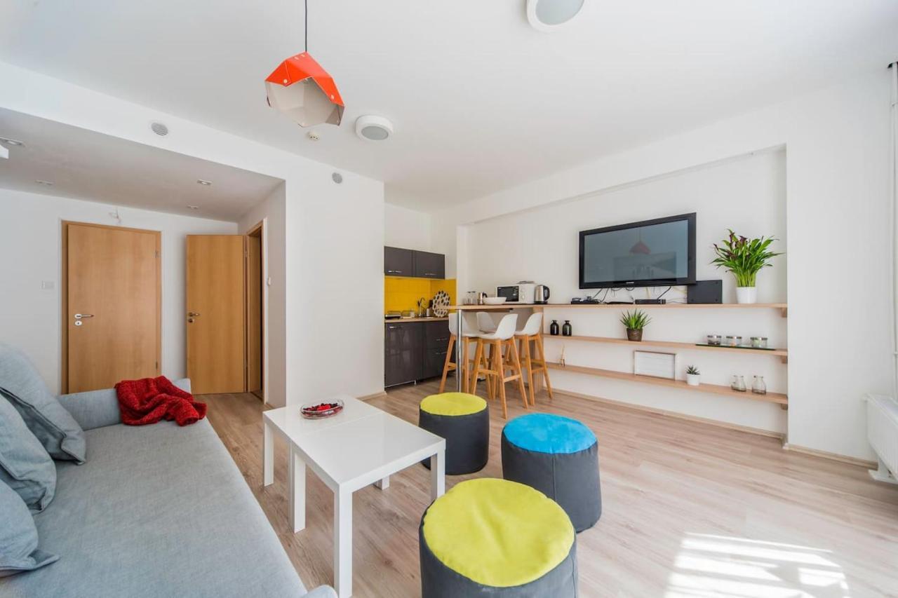 Modern Four Bedroom Apartment In Palace District Budapest Exterior foto
