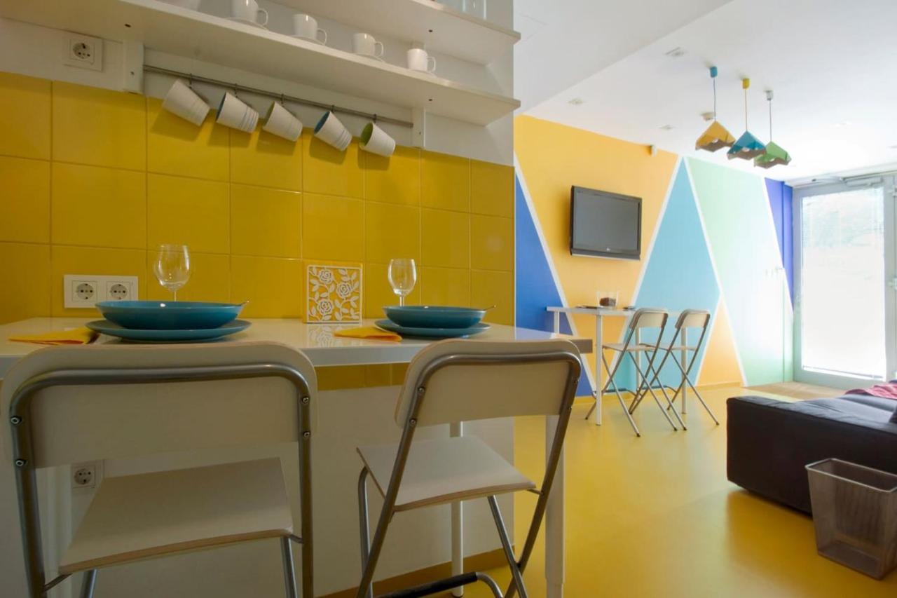 Modern Four Bedroom Apartment In Palace District Budapest Exterior foto