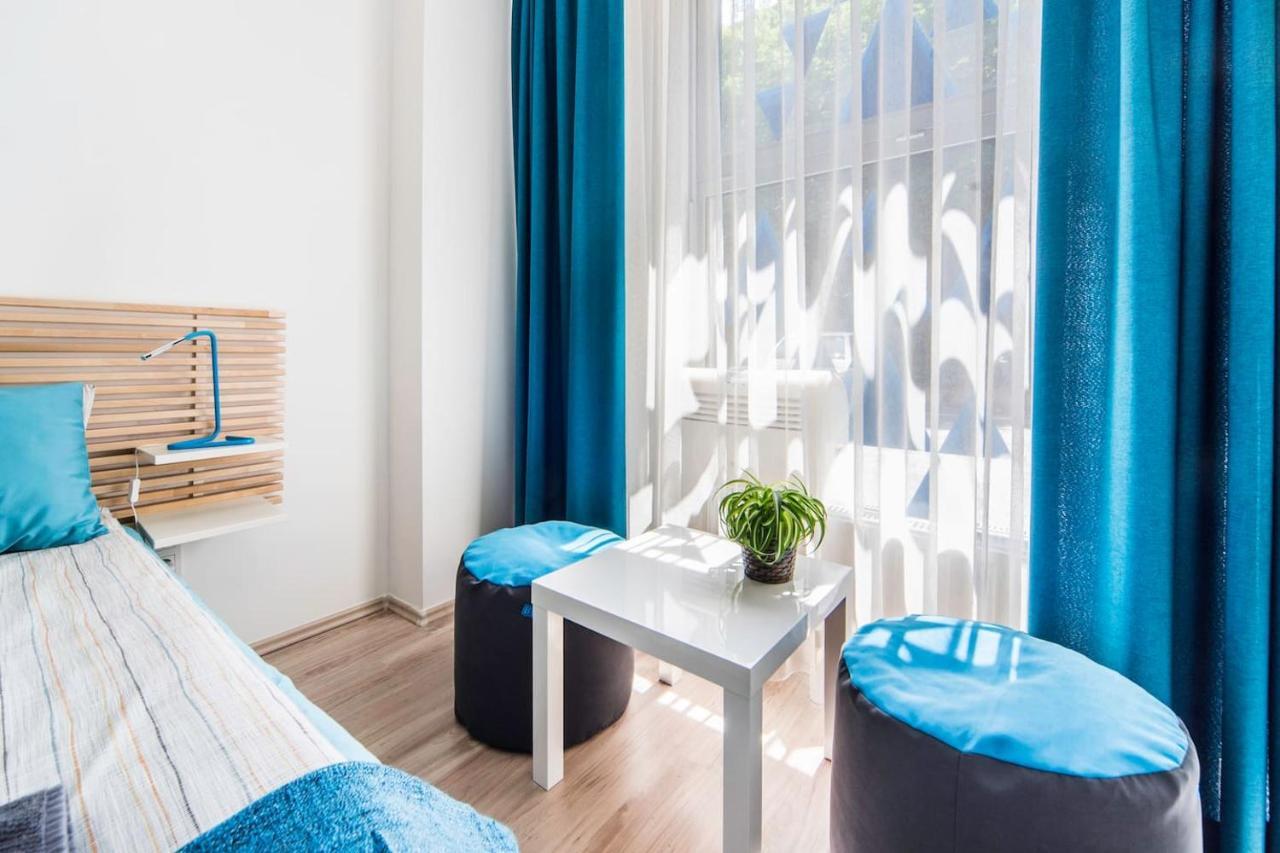Modern Four Bedroom Apartment In Palace District Budapest Exterior foto